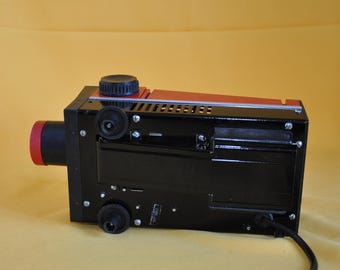 ぞぴやん　スライド映写機　Leits WETZLAR ドイツ製 Vintage Soviet Slide Projector KVANT With Electric Lamp, 1980s - Etsy