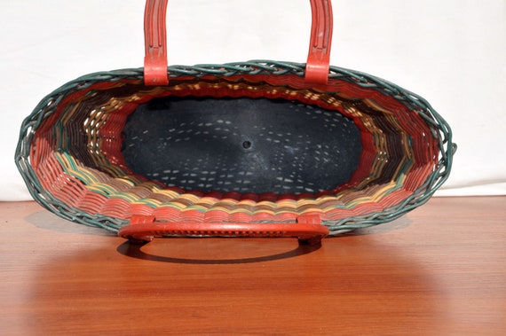 Soviet vintage wicker plastic basket, 1970s - image 6