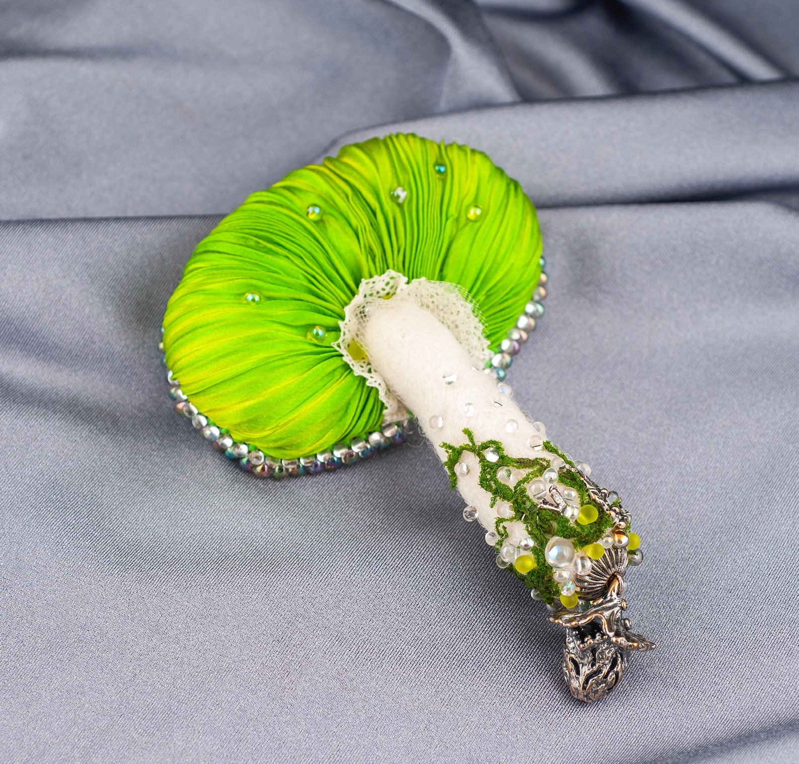 Magic Mushroom, Brooch Mushroom, Green Mushroom, Brooch With Shibori