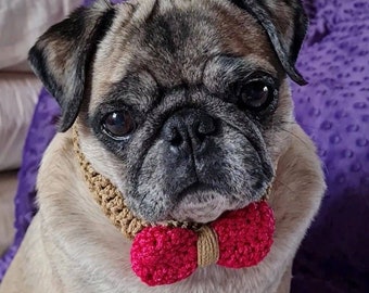 Knitted bow tie collar