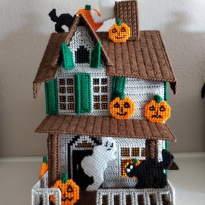 Haunted house, Plastic canvas, Halloween, Halloween Décor, Seasonal