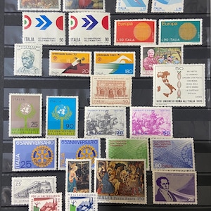 Sellos postales completos del año 1970, Italia, 18 series; 28 sellos postales; 1575 liras italianas; nuevos, sin usar, efímeros, colección, antiguos, coleccionables