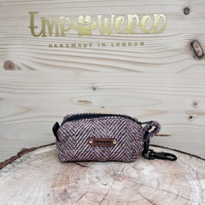 Harris Tweed Tartan Poo Beutelspender/-halter | Hundekotbeutelhalter | Clip on Poop Bag, handgefertigt auf Bestellung | Harris Tweed Geschenke für Haustiere