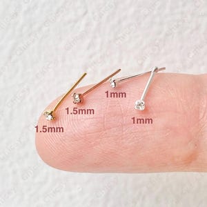 Liten 1 mm, 1,5 mm kristallnäsben eller örhänge: Sterlingsilver, guld eller roséguld, 22 g eller 24 g