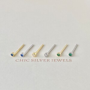 Sterling Silber Ohrringe, TEENY TINY 2 mm CZ Ohrstecker Saphir Blau Smaragd Grün Minimalist Zierlich klein einfach Alltag Kinder Geschenk vorhanden