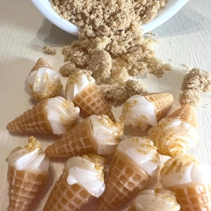 Mini Ice Cream Cones Wax Melts, Brown Sugar Ice Cream Scented,  Dessert Wax Melts,, Coconut Wax, Hand Poured, Fun Wax Melts, Real Sprinkles