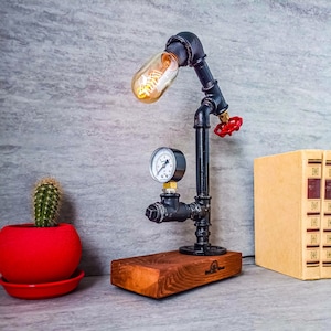 Table lamp, Industrial lighting, Desk lamp, Pipe Desk Lamp, Steampunk desk lamp, Industrial desk lamp, Edison Steampunk lamp, Pipe Lamp