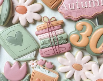 Book stacks cookie cutter