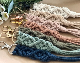 WILLOW Macrame Keychain, Assorted Colours