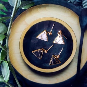 The Fiona - Stunning Black & White Gold Marble Triangle Clay Earrings