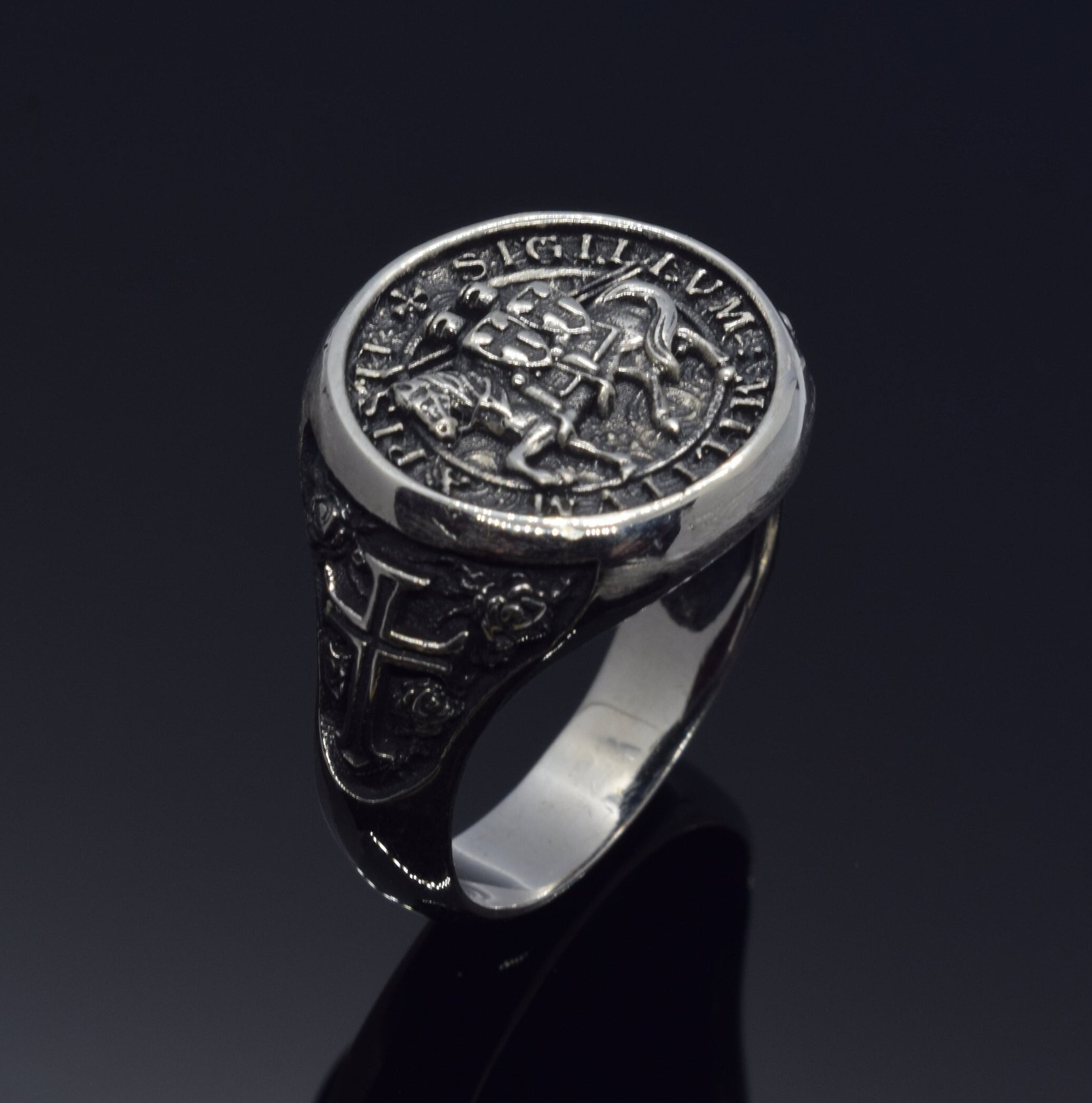 Crusader Ring - Etsy