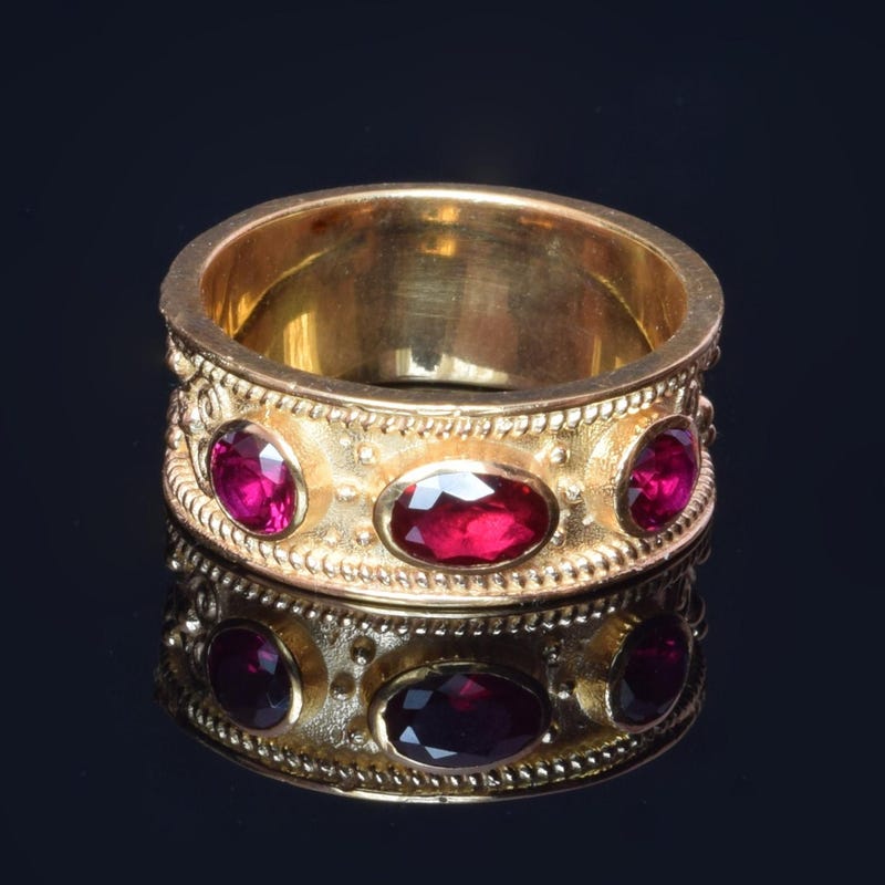 Garnet Gold Ring Roman - Etsy