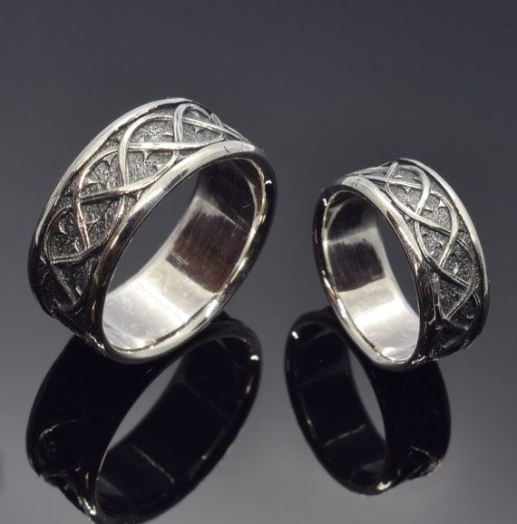 Thorn Crown Silver Couples Band Ring Set: A Symbol of Enduring