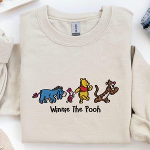 Bluza z haftem Kubuś Puchatek, bluza z kapturem Disney Puchatek, bluza Winne i Przyjaciele, haftowana bluza dla dzieci z kreskówek Disneyworld