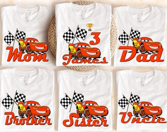 Autos benutzerdefinierte Geburtstagsfamilie T-Shirt, Lightning McQueen Passendes Shirt, Piston Cup Party Shirt, Geburtstagskind Shirt, Racing T-Shirt, Autos Mama T-Shirt