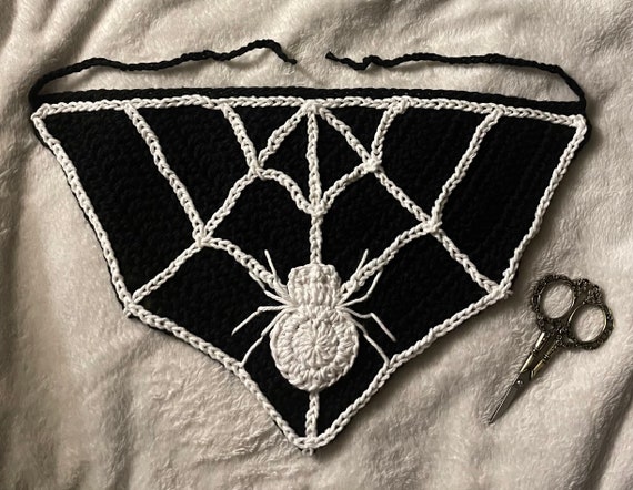 Crochet Pattern Spiderweb Bandana Intermediate Spooky Halloween Dark  Cottagecore Grunge Witchy Hair Scarf Accessory Embroidery 