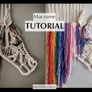 Puede incluir: Tutorial de macramé con una cabeza de unicornio blanca y una crin arcoíris. El unicornio está hecho con cordón blanco y la crin con cordones de colores.