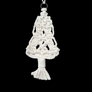 Beginner Macrame Christmas tree ornament tutorial pattern, boho chic, crafts, holiday decor, easy macrame, christmas gift, image 5