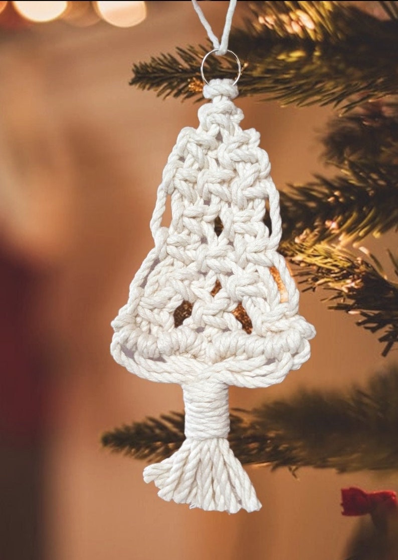 Beginner Macrame Christmas tree ornament tutorial pattern, boho chic, crafts, holiday decor, easy macrame, christmas gift, image 3