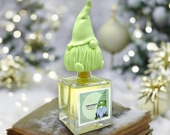 Holiday Gnome Fragrance Diffuser: Eco-Friendly Christmas Scent, Festive Home Decor Gift