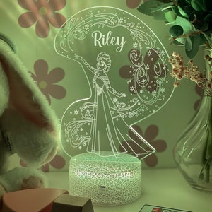 Personalised FROZEN Night Light - Perfect Christmas Gift Idea - Multi-colored LED - Bedside Lamp
