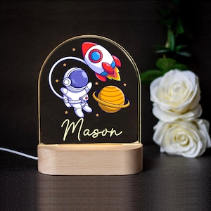 Personalised ROCKET ASTRONAUT Night Light - Great Gift for Kids Birthdays - Nursery Decor Baby - Good Night Bedside Lamp - Christmas Present