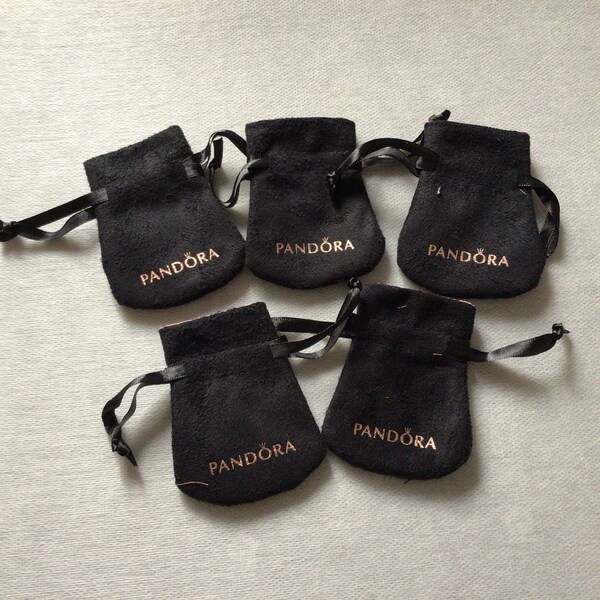 A lot of (5) Jewelry anti tarnish black velvet charm pouch-ring pouch-necklace pouch - jewelry pouches