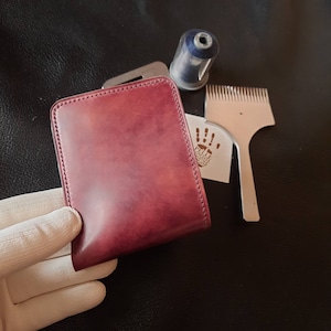 Cartera cordobesa Shell Cartera bifold de lujo Cartera de cuero de lujo italiano Titular de tarjeta cordobesa Shell Hecho a mano de Ucrania Monograma