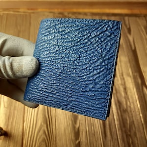 Cartera exótica de lujo Cartera vertical lux Cartera de hombre Cartera plegable de cuero de tiburón Cartera de cuero de tiburón azul Cartera de cuero de hombre personalizada