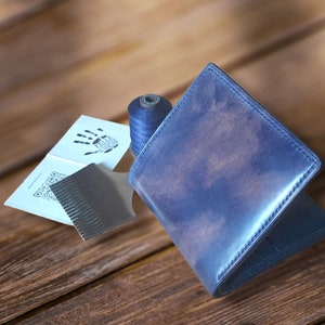 Cartera concha cordobesa vertical piel azul| Cartera de piel Buttero| Tarjetero cordobés concha museo azul| Cartera de piel de lujo para hombre|