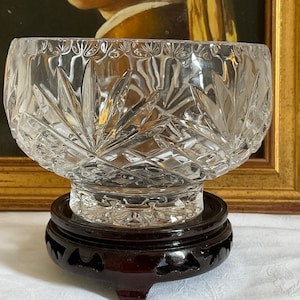 Vintage cut glass rose bowl , fine quality weighty crystal rose bud bowl, table centrepiece, medium crystal glass posy bowl , gift idea