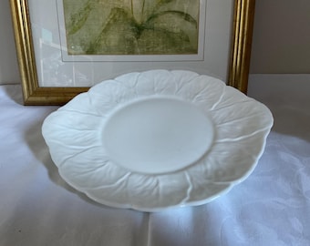 Authentic 1950 Wedgwood Green Majolica Leaf Plates, Green Vine