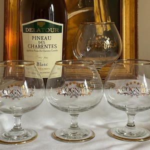 Four elegant vintage perfect condition cognac balloons, brandy glasses, gold rims, stars and lettering , brandy glasses, gift idea