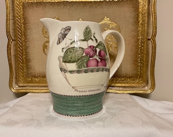 Wedgwood Sarah's Garden Jug, recept voor kwetsende wijngelei, gemaakt in Engeland