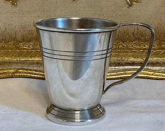Vintage Art Deco versilberte Tauftasse, gerippte Tasse und Griff