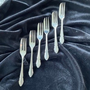 Vintage silver plated 1930s Francis Howard set of 6 cake forks, pastry forks ,EPNS, afternoon tea, gift idea, gift for her