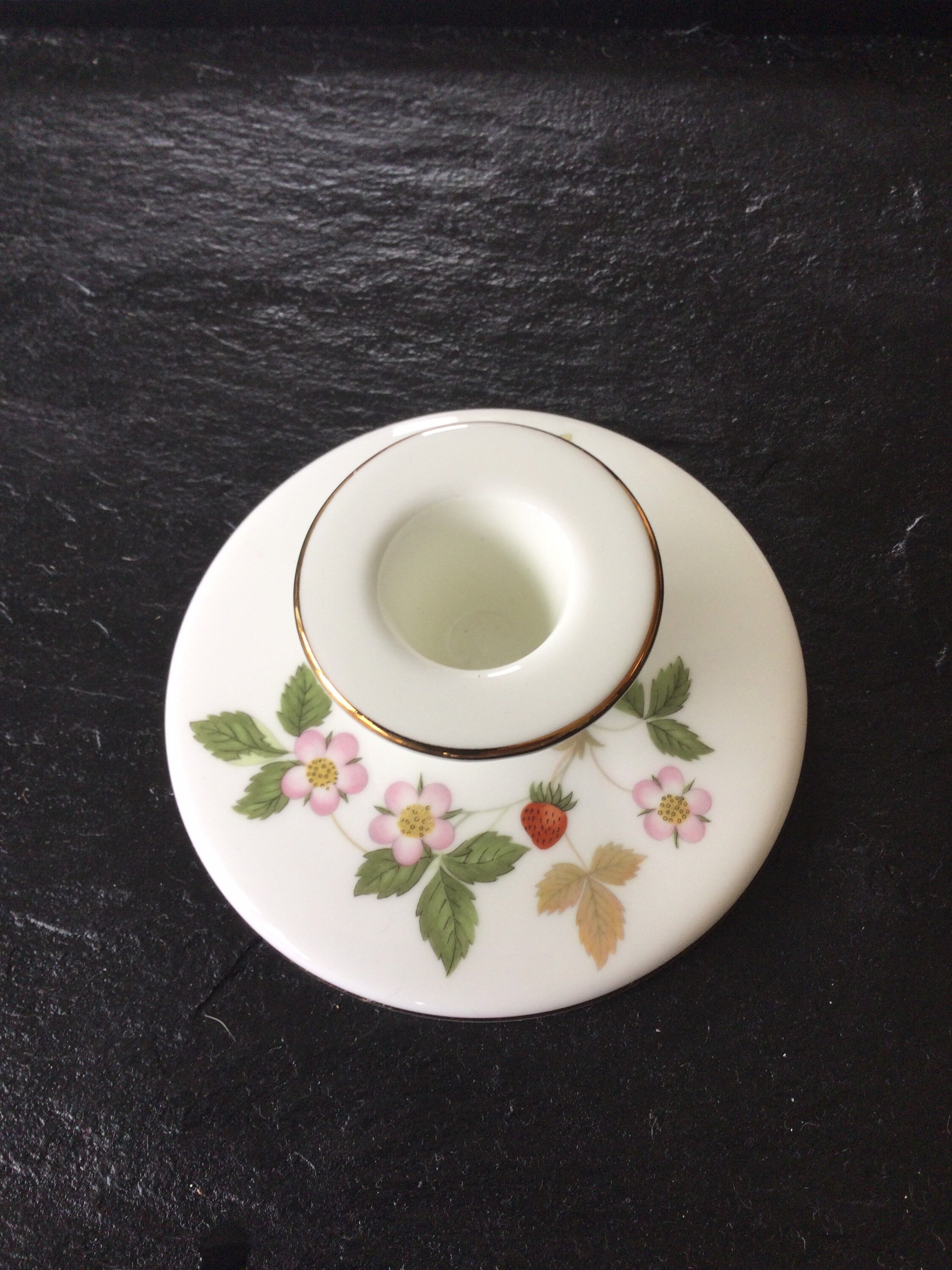 Wedg wood wild strawberry 観葉植物