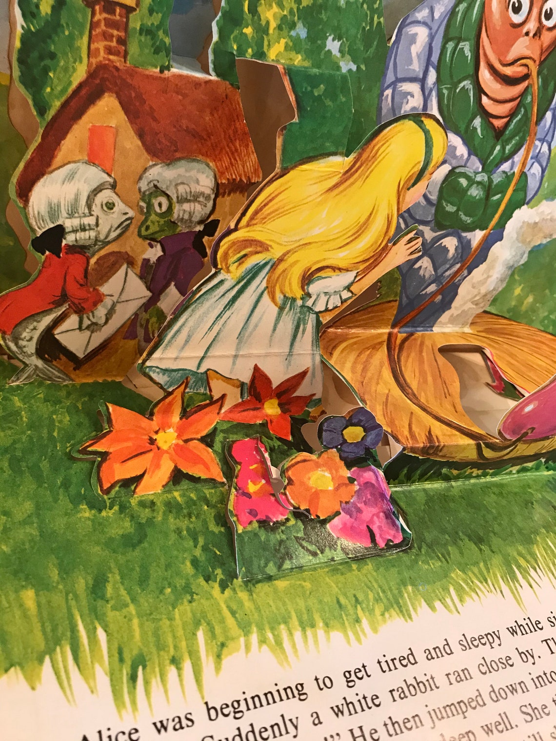 Alice in Wonderland PopUp Book 1983 Etsy