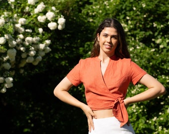 Blusa elegante de linho: blusa de manga curta com decote em V