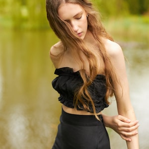 Schwarzes Leinentop für Frauen, Sommer Crop Top, Elastisches Leinentop, Schwarze Leinenbluse, Bio Leinen Strandtop, Ärmelloses Damen Tank Top