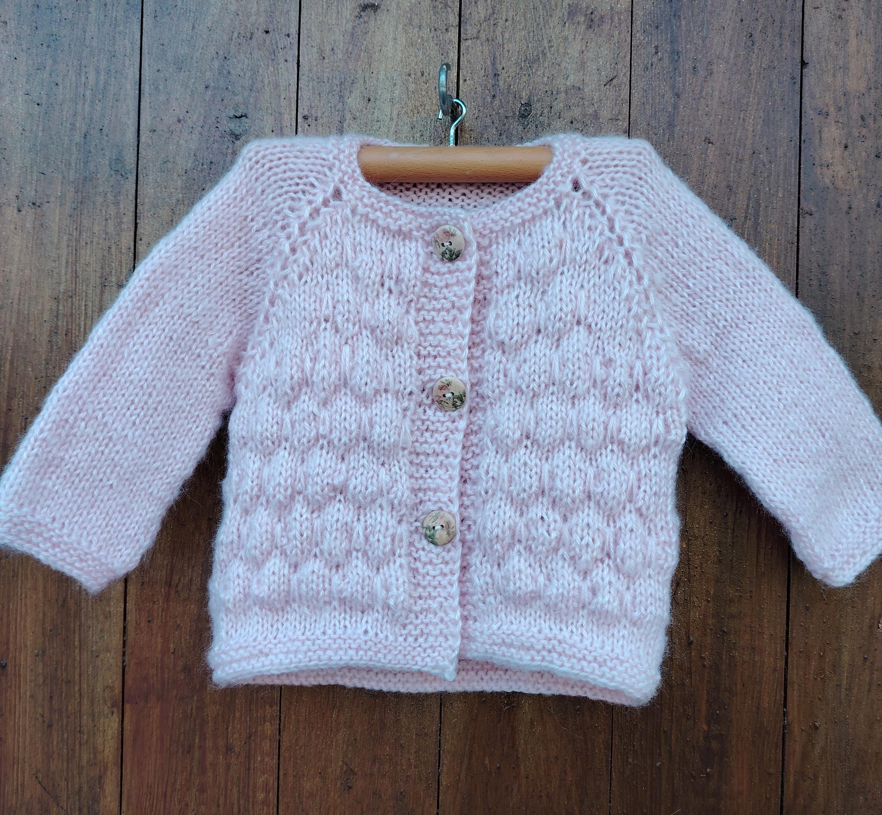 Instructions de tricot, cardigan, veste bébé, cardigan bébé avec motif bulle. De la taille bébé 38-44 jusqu'à la taille enfant 134-140. Allemand
