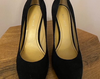Nine West Ladies Black Suede Court Shoes - Size 6