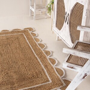 Handmade Jute Rug Scalloped Rug Custom Runner Rug Large Area Rug Braided Rug Home Décor Rugs For Living Room 5x7 ft 8x10 ft 9x12 ft