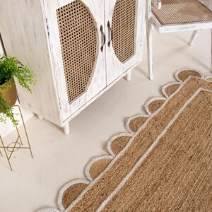 Handmade Jute Rug Scalloped Rug Custom Runner Rug Large Area Rug Braided Rug Home Décor Rugs For Living Room 5x7 ft 8x10 ft 9x12 ft