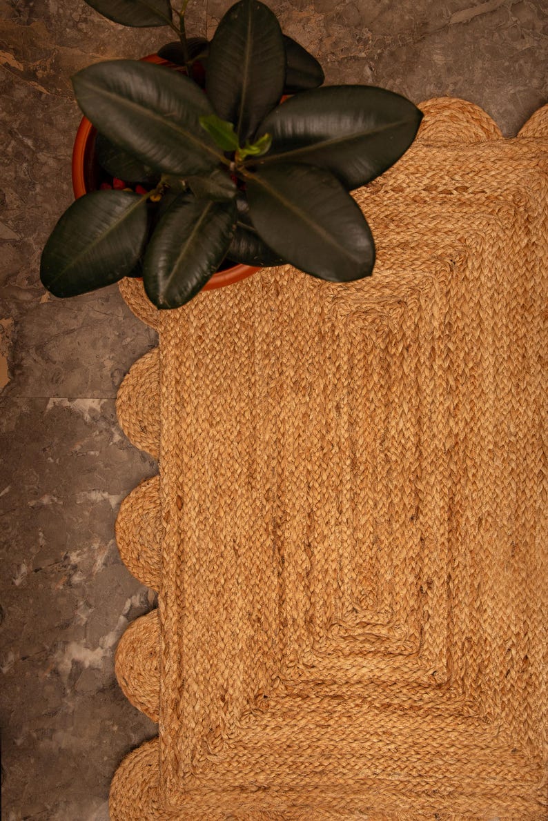 Natural Jute Rug- Scalloped Jute Rug Vintage Area Rug Hallway Large Rug Handmade Braided Jute Rug Indian Jute Rug Custom Size Rug 5x7 5x8