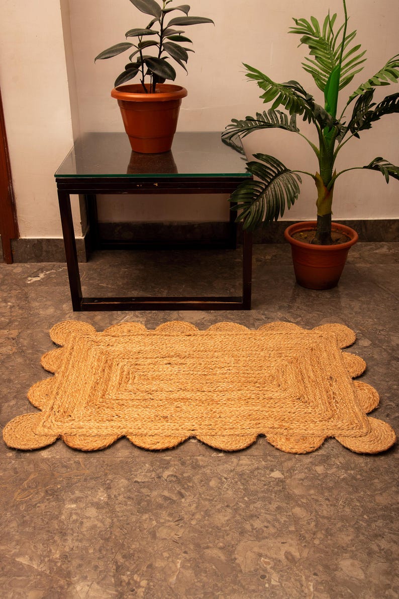 Natural Jute Rug- Scalloped Jute Rug Vintage Area Rug Hallway Large Rug Handmade Braided Jute Rug Indian Jute Rug Custom Size Rug 5x7 5x8
