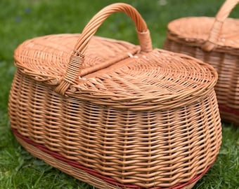 Natural Willow Picnic Basket with Lid | Handmade Wicker Picnic Basket | Large Rustic Gift Basket