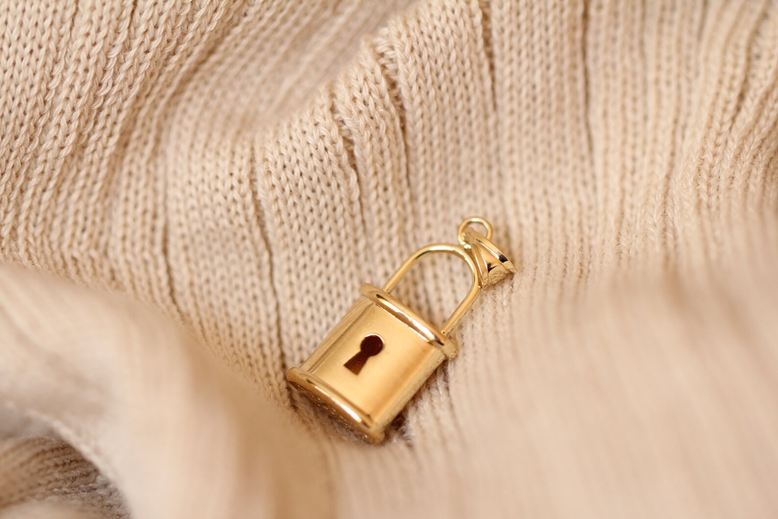 14k Gold Padlock Charms Solid Gold Lock Charms Padlock Etsy