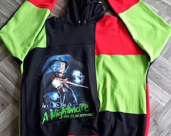 Chemise à capuche Nightmare on Elm Street, chemise retravaillée, retouches en flanelle, vêtements écologiques, mode lente, haut upcyclé, sweat à capuche Freddie,