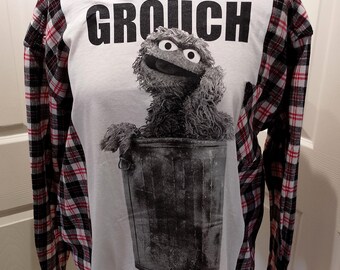 Camisa Grouch Reworked: Top con mangas de franela reciclada